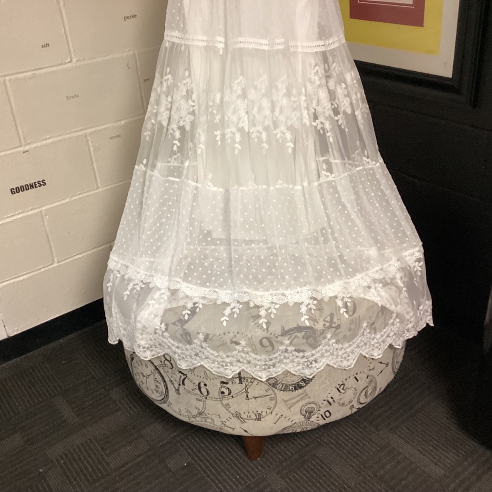 Summer white dress whimsical see thru MUST SEE PRARIE STYLE. WEDDING ? PROM.🌹 - Picture 14 of 15